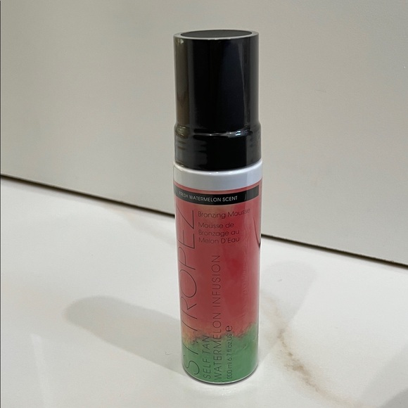 St. Tropez Other - NEW St. Tropez self tan bronzing mousse